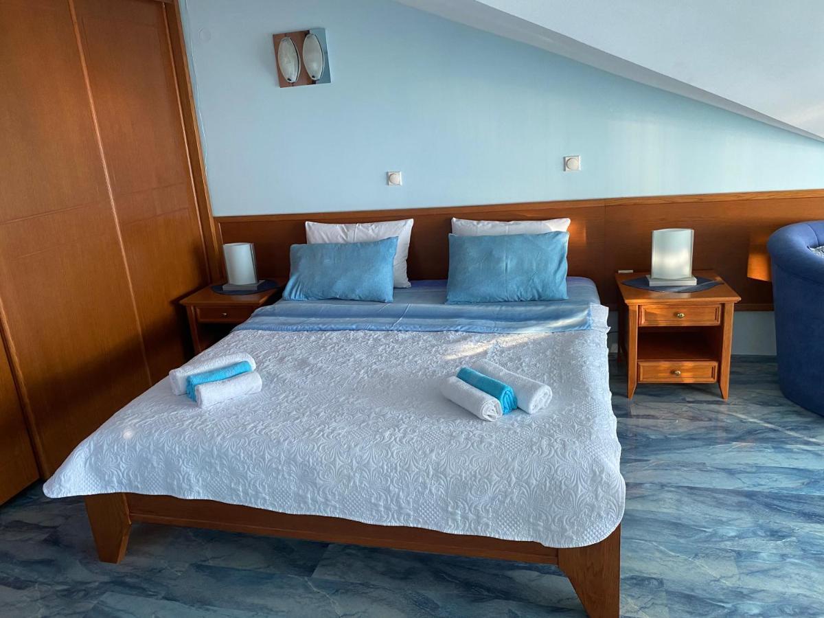 Tazex Apartments Herceg Novi Esterno foto