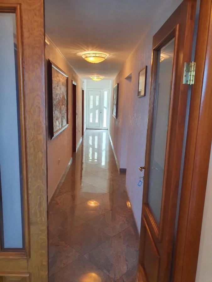 Tazex Apartments Herceg Novi Esterno foto