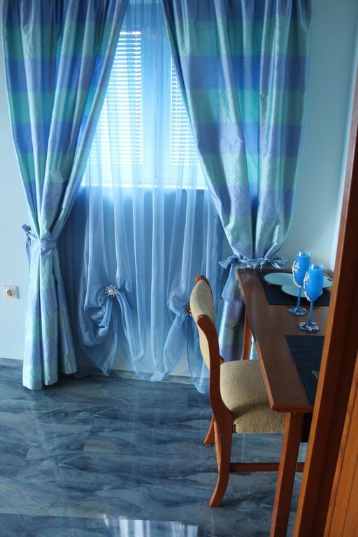 Tazex Apartments Herceg Novi Camera foto