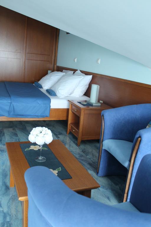 Tazex Apartments Herceg Novi Esterno foto