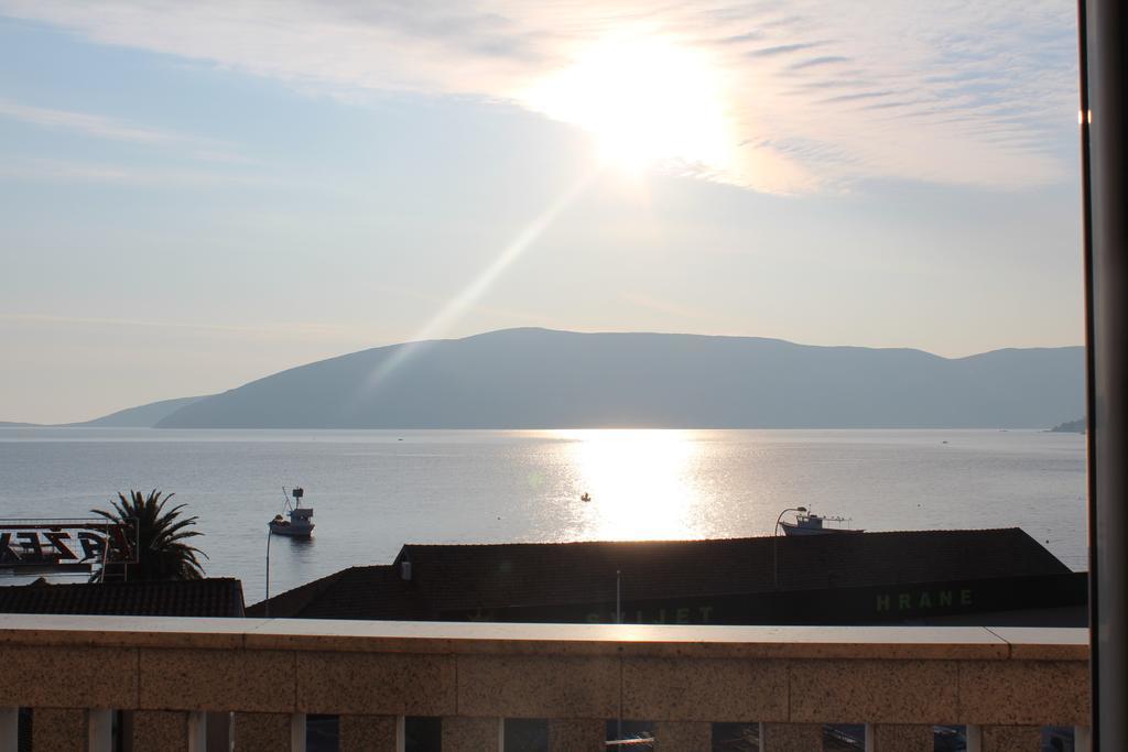 Tazex Apartments Herceg Novi Esterno foto